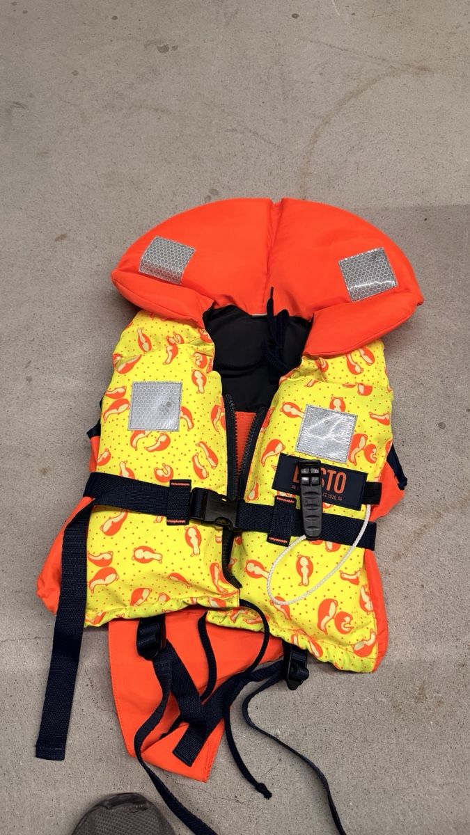 Giubbotti di salvataggio: Schwimmweste BESTO Kinder/Jugend  – Usato da Rotkreuz venduto da perlengott