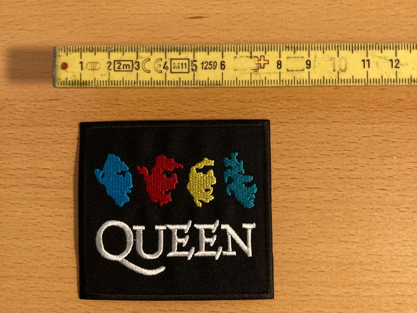 Patches: Queen - Patch Sticker Aufnäher Rock Punk Metal 11 – Neu (gemäss Beschreibung) aus Horn von abutre72