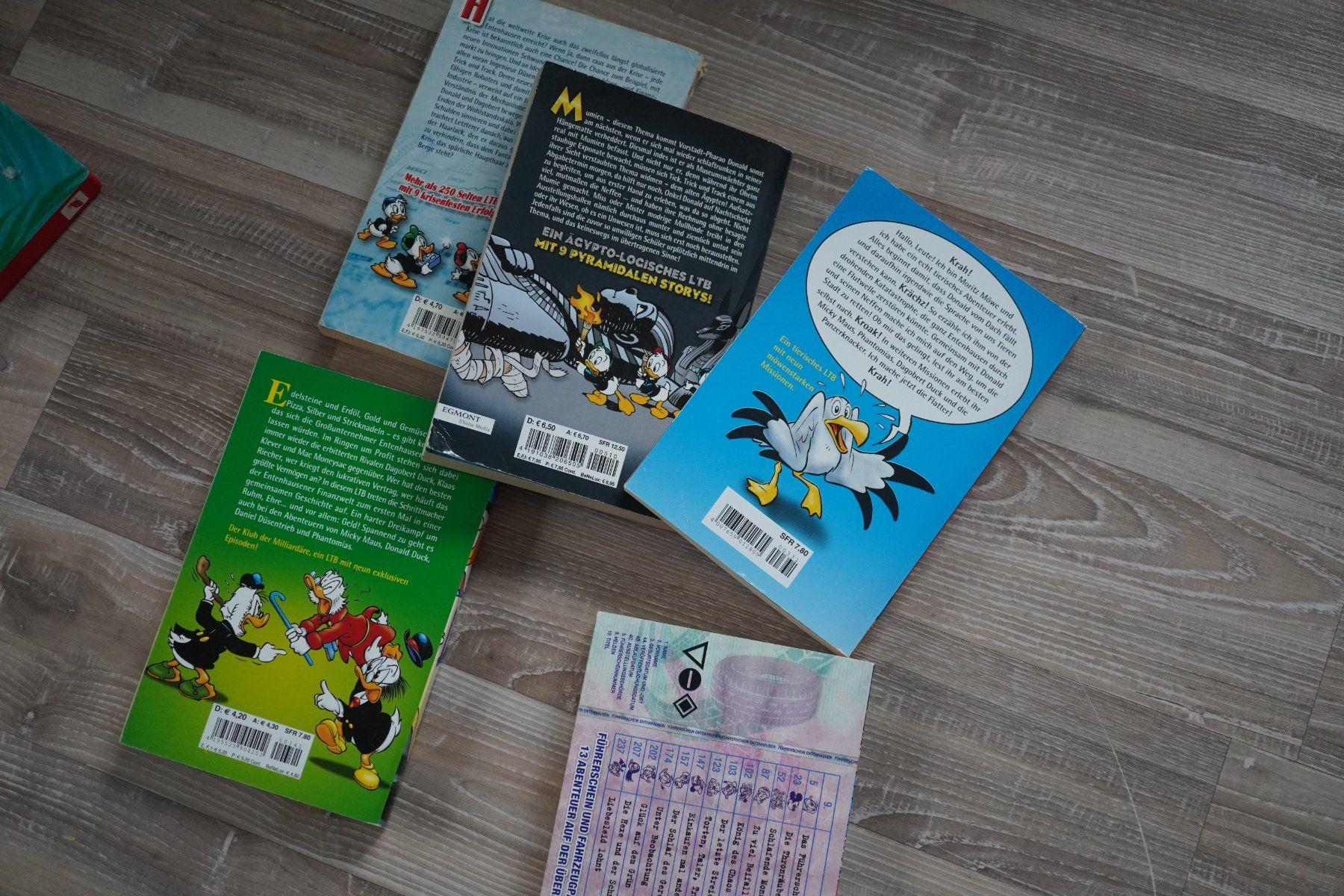 Fumetti: Lustiges Taschenbuch  5 Stück ab 10.- – Usato da Eschenbach SG venduto da craniums 5