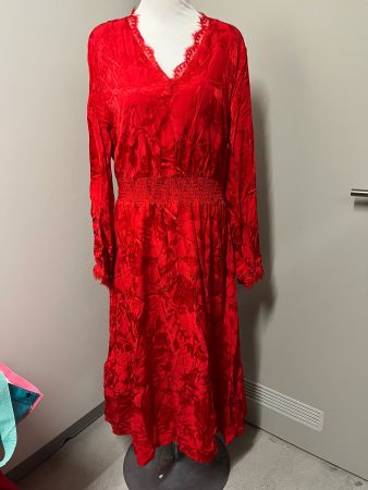 Kleid, Viskose, Gr. M/L, NP 99.-