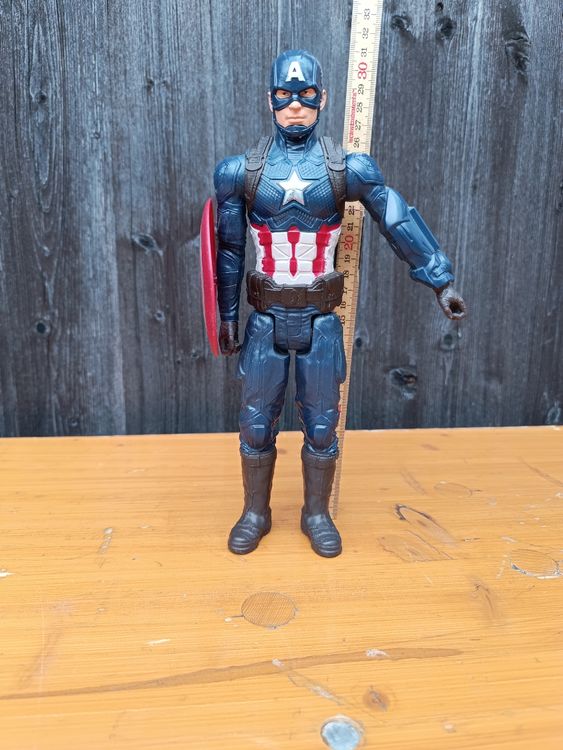 Marvel Statuette: Captain America Action Figur, Marvel Avengers – Usato da Rorschach venduto da Monstera79