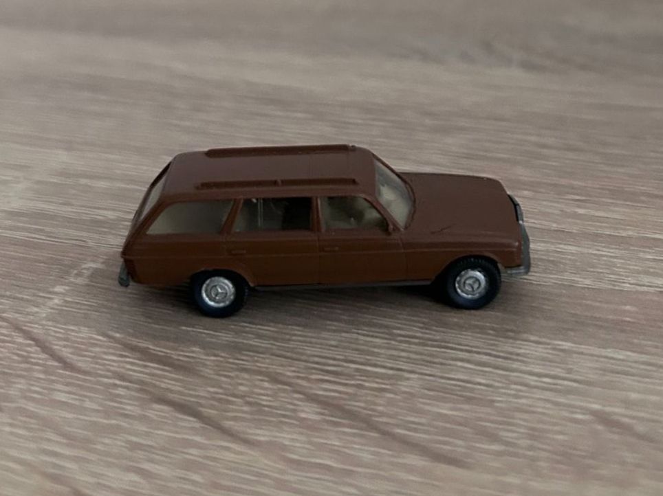 Wiking Modellini d'auto: Mercedes 250T Wiking 1:87 – Usato da Goldach venduto da Manyro55 1