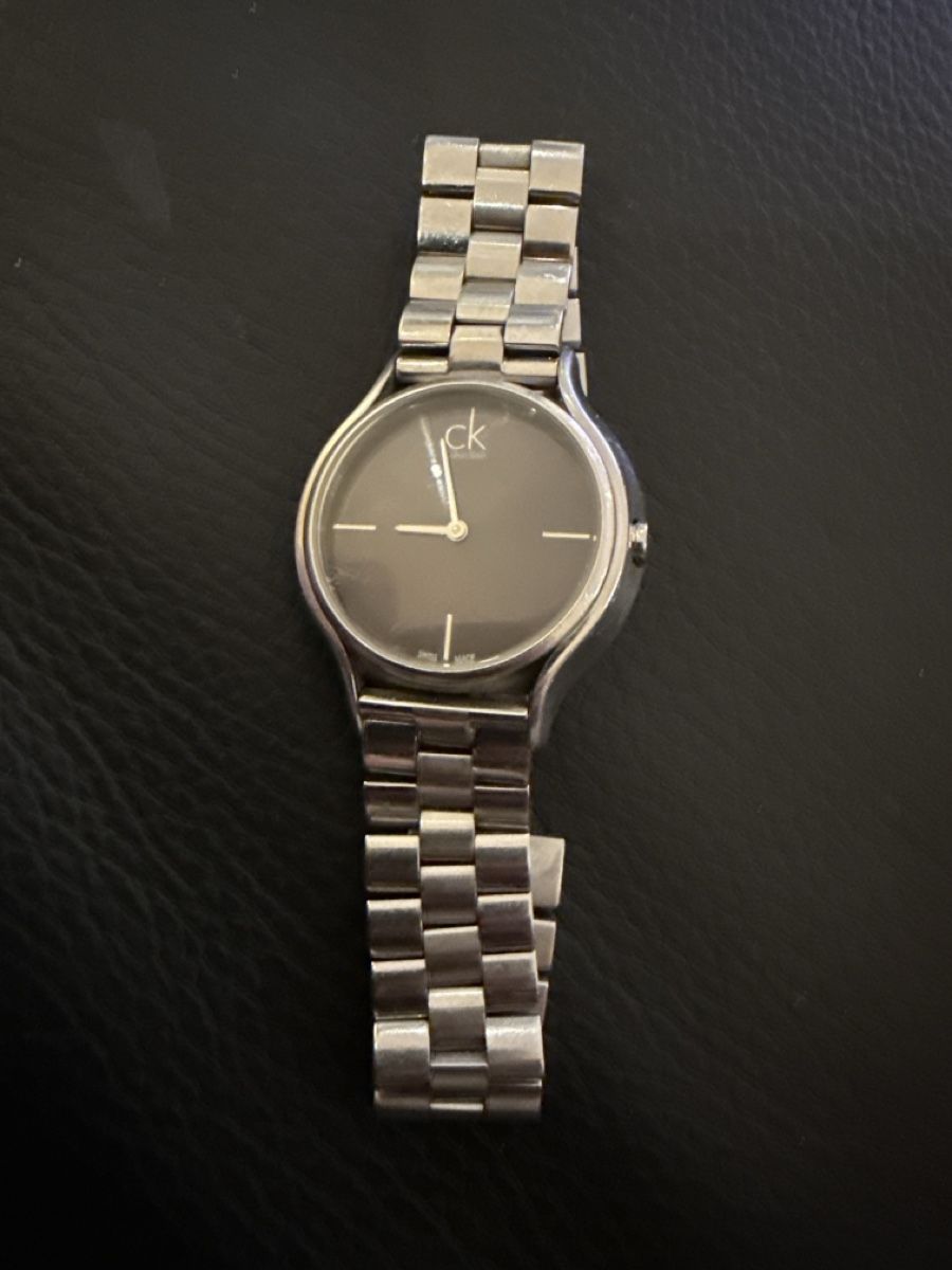 Calvin Klein Uhren: Calvin Klein Damenuhr, elegantes Design! – Gebraucht aus Jona von swissness62