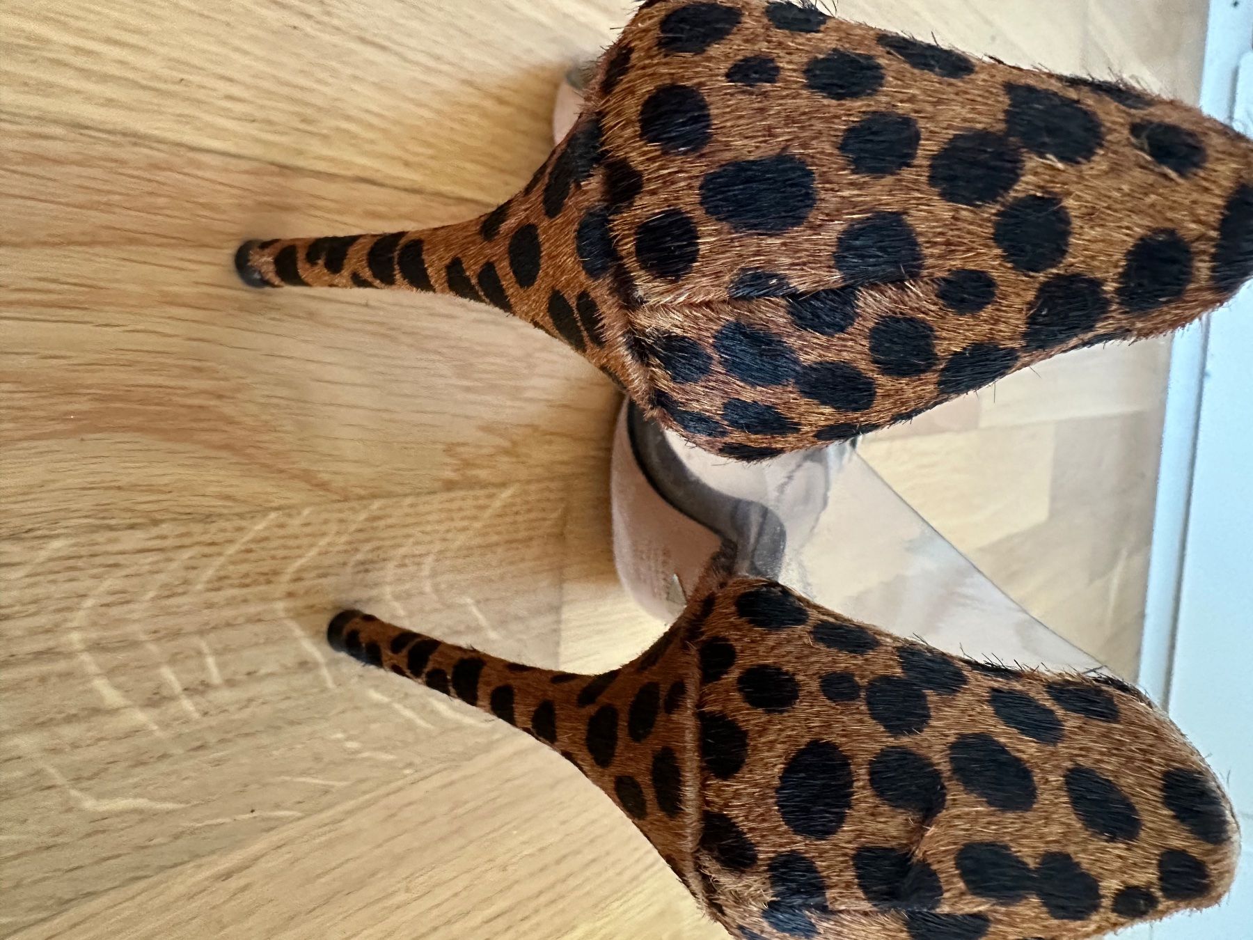 Scarpe da donna: Pumps animal print von  Schutz – Usato da Urdorf venduto da fairfashion 3