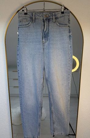Bershka Mom Jeans Hellblau Gr. 38  High Waist Denim