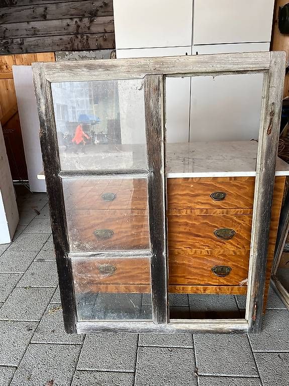 Fenêtres: antikes Holzfenster – D'occasion à Toffen par Topcase850