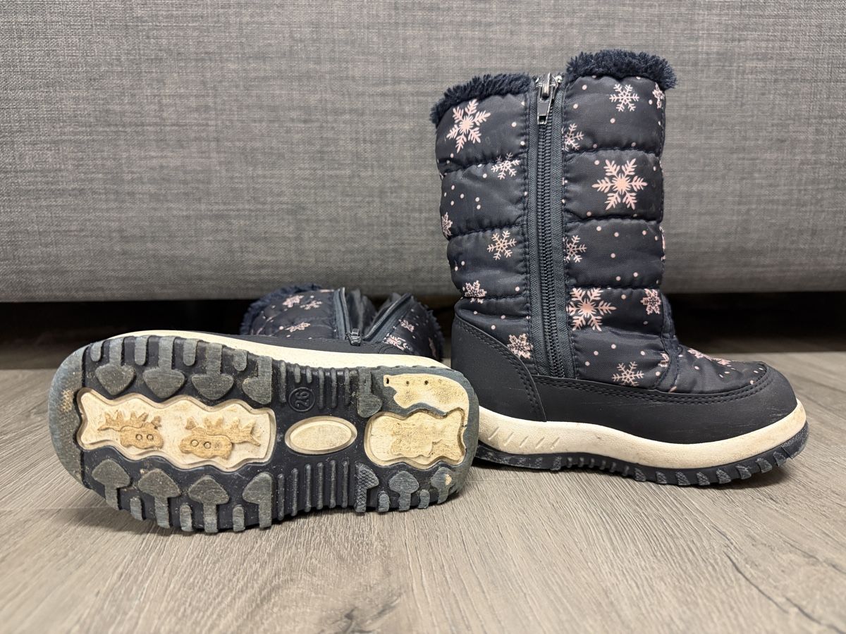 Scarpe per ragazze: Winterstiefel von Coreina, Grösse 26 – Usato da Zürich venduto da f_c_barcelona 3