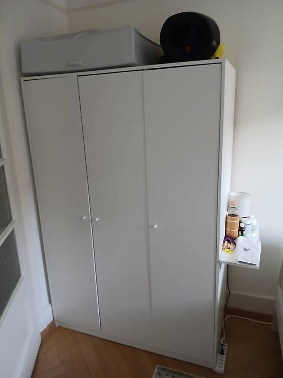 Ikea Armadi: Armoire blanche Kleppstad Ikea occasion – Usato da Neuchâtel venduto da syr_v6t5