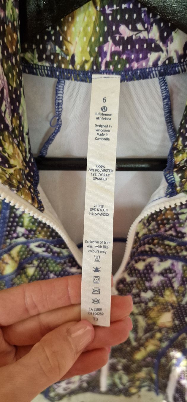 Lululemon Giacche: Lululemon Define Jacket Gr. 6/EU 38 Print Muster Top Zustand – Nuovo (secondo la descrizione) da Affeltrangen venduto da Szafaoli 4