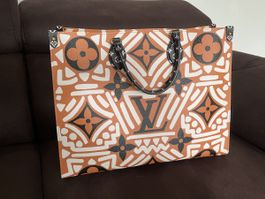 Louis Vuitton On The Go GM Tasche, neuwertig
