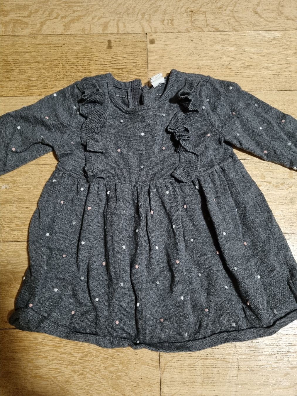 Kleiderpakete & -sets: Mädchen Kleiderpaket Gr. 74 – Gebraucht aus Chur von urs_x8x8 5