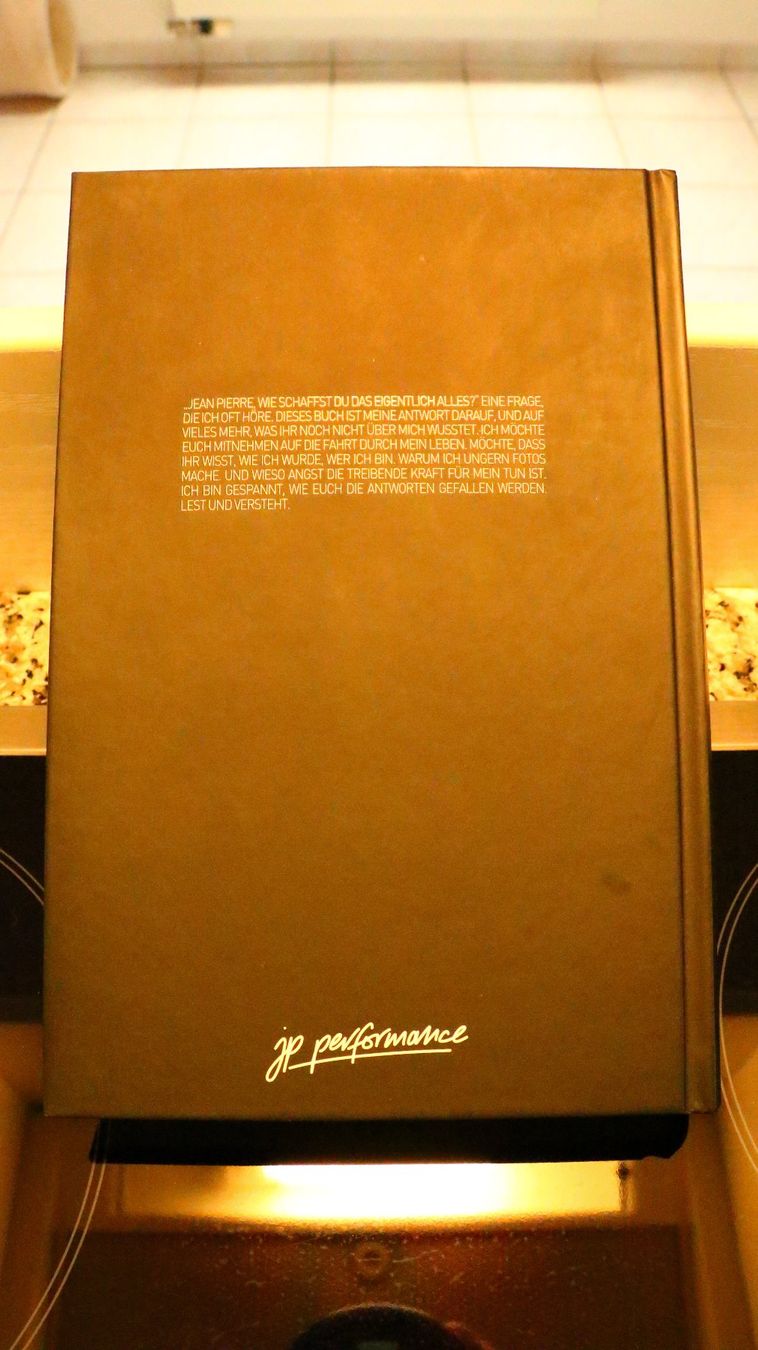 Bücher: JP Performance Buch Angstgetrieben – Gebraucht aus Balsthal von mahe86 1