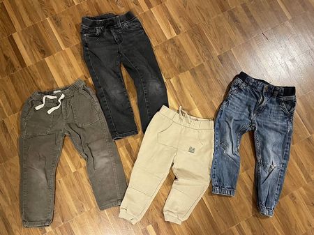 4x Hosen Gr. 98, Newbie, Polarn o. Pyret, Kappahl
