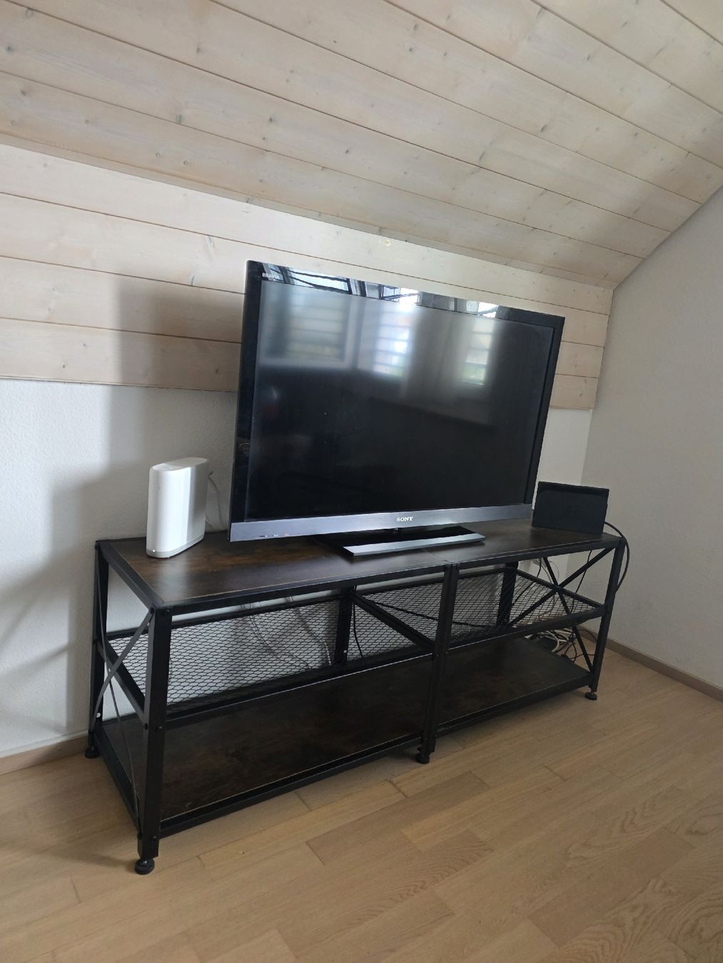 Meubles TV: TV Möbel Industrial Stil – D'occasion à Winterthur par NicInWinterthur
