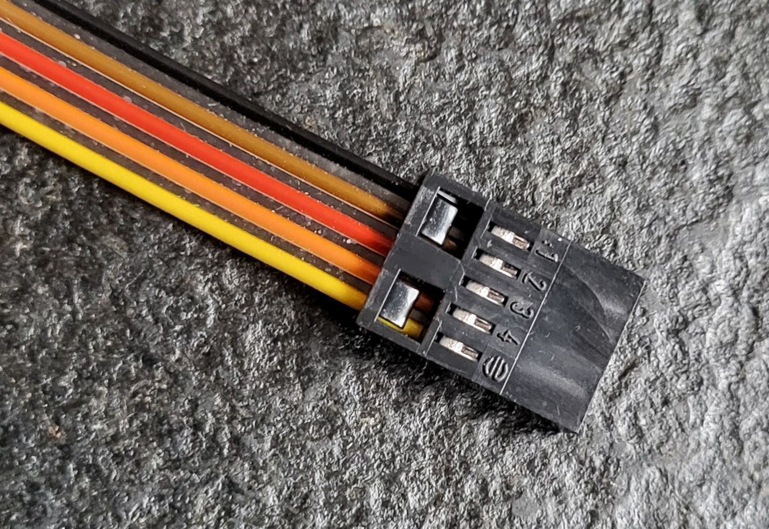 Roco Modellini di ferrovie: Roco 5- Pol Kabel mit Stecker 1m – Usato da Huttwil venduto da Tgv03 1