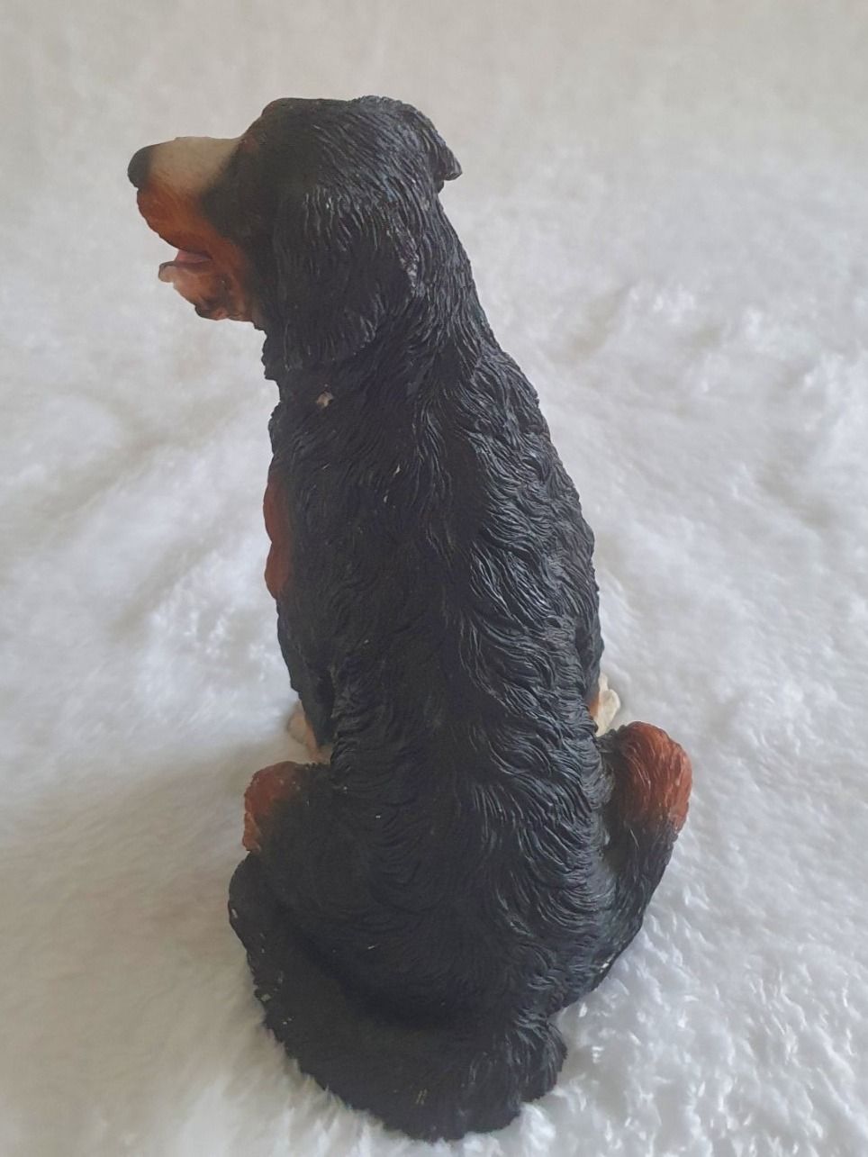 Statuette: Berner Sennenhund-Figur, sitzend – Usato da Abtwil AG venduto da MaVo.0710 1