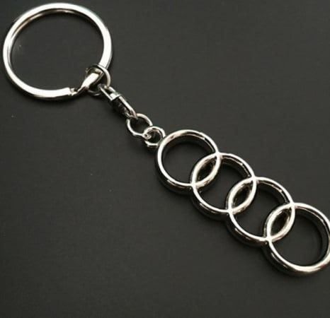 Audi Schlüsselanhänger mit Ringen, Gecko und quattro