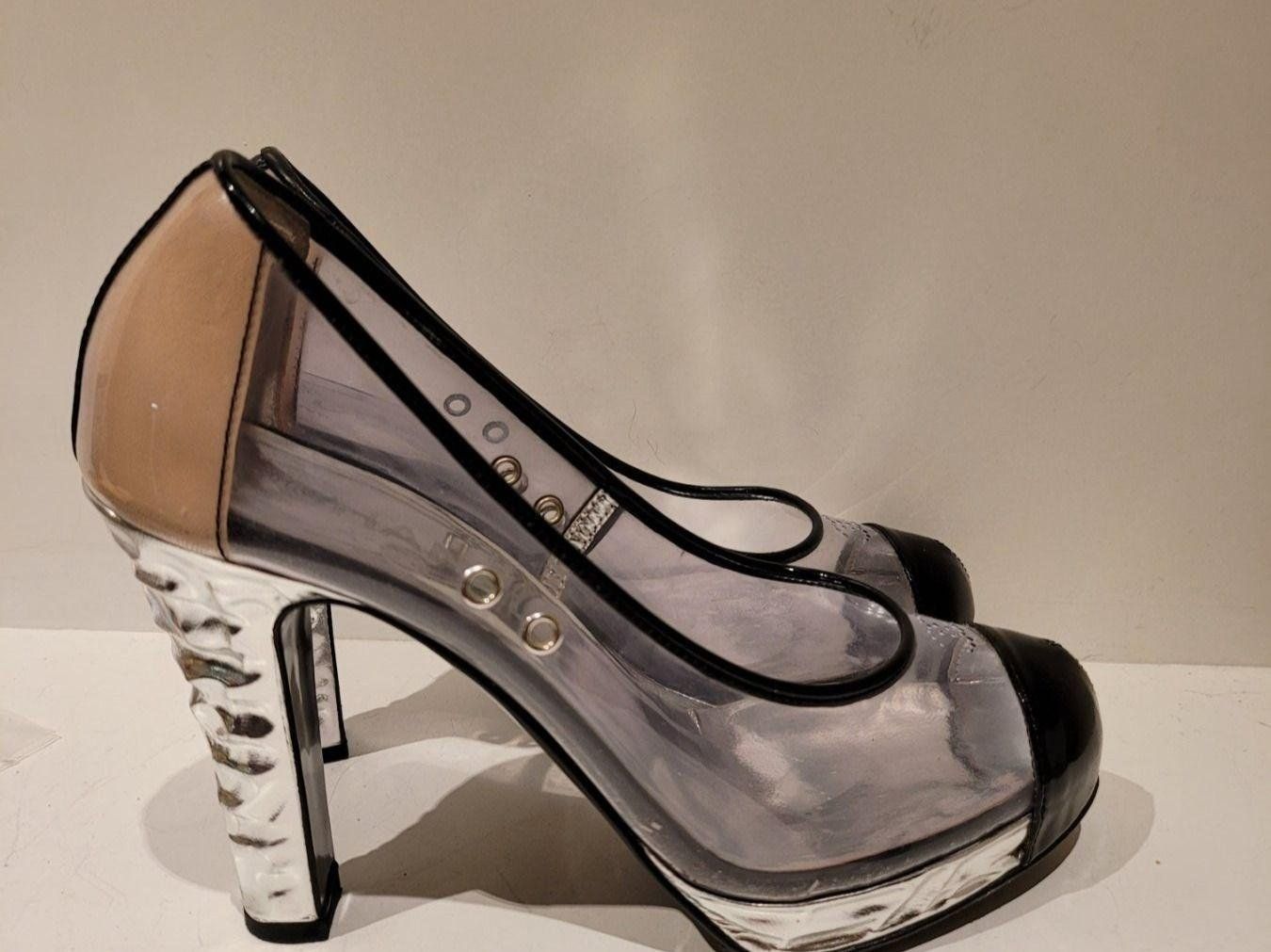 Chanel Scarpe da donna: Chanel Plateau Pumps, Gr.37 – Usato da Zürich venduto da Caro55