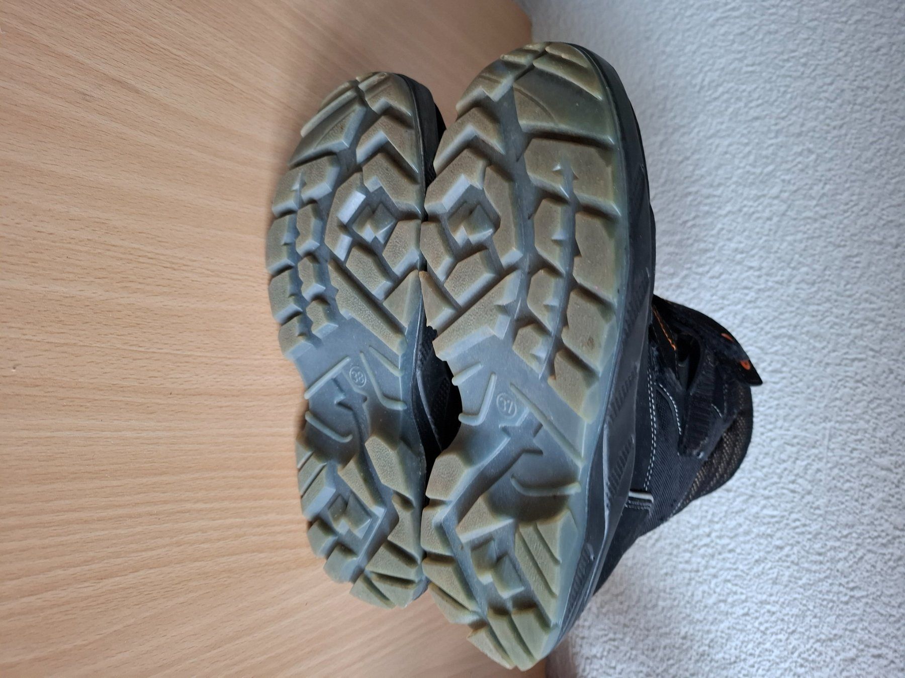 Scarpe per ragazzi: Winterstiefel Grösse 37 ***TOP-Preis*** – Usato da Roggwil BE venduto da Konda 2