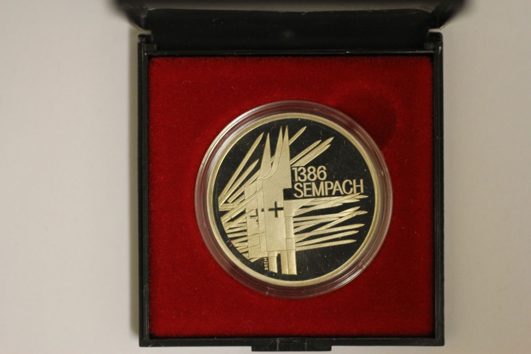 Tutti le monete: 5 Francs 1986 Schlacht Sempach - PROOF – Nuovo e nell'imballaggio originale da LE LIGNON venduto da Katanaion