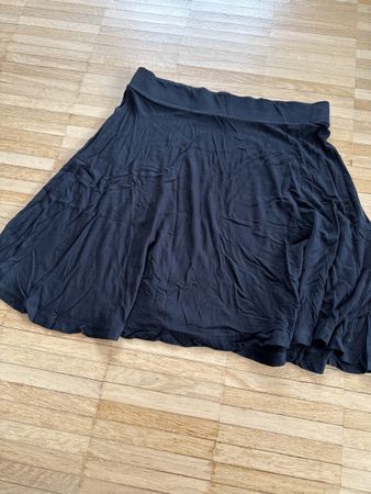 Schwarzer Tezenis Rock onesize - bequem und stylisch