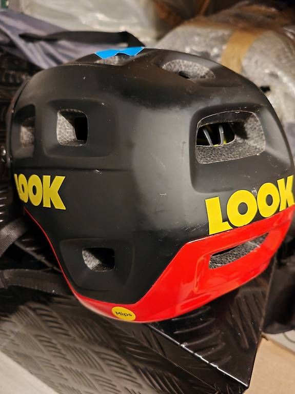 Caschi: Casque VTT MET Mips Taille M – Usato da Penthaz venduto da GGE01 3