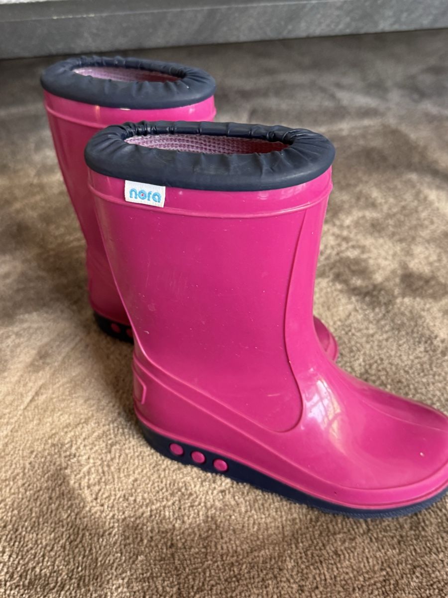 Scarpe per ragazzi: Gummistiefel Grösse 25 – Usato da Wollerau venduto da Jusgurke