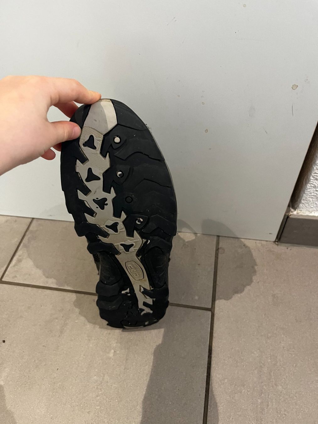 CMP Chaussures garçon: CMP Wanderschuhe, wasserdicht, Grösse 40, Wintertauglich – D'occasion à Zumikon par max_sv5g 4
