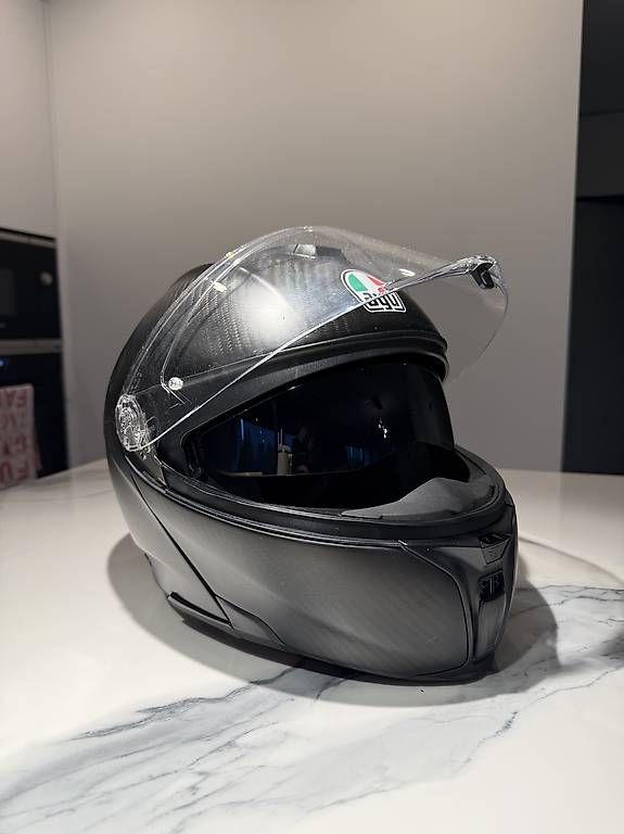 Caschi & visiere: Casco AGV modulare carbon – Usato da Locarno venduto da Ricky11007
