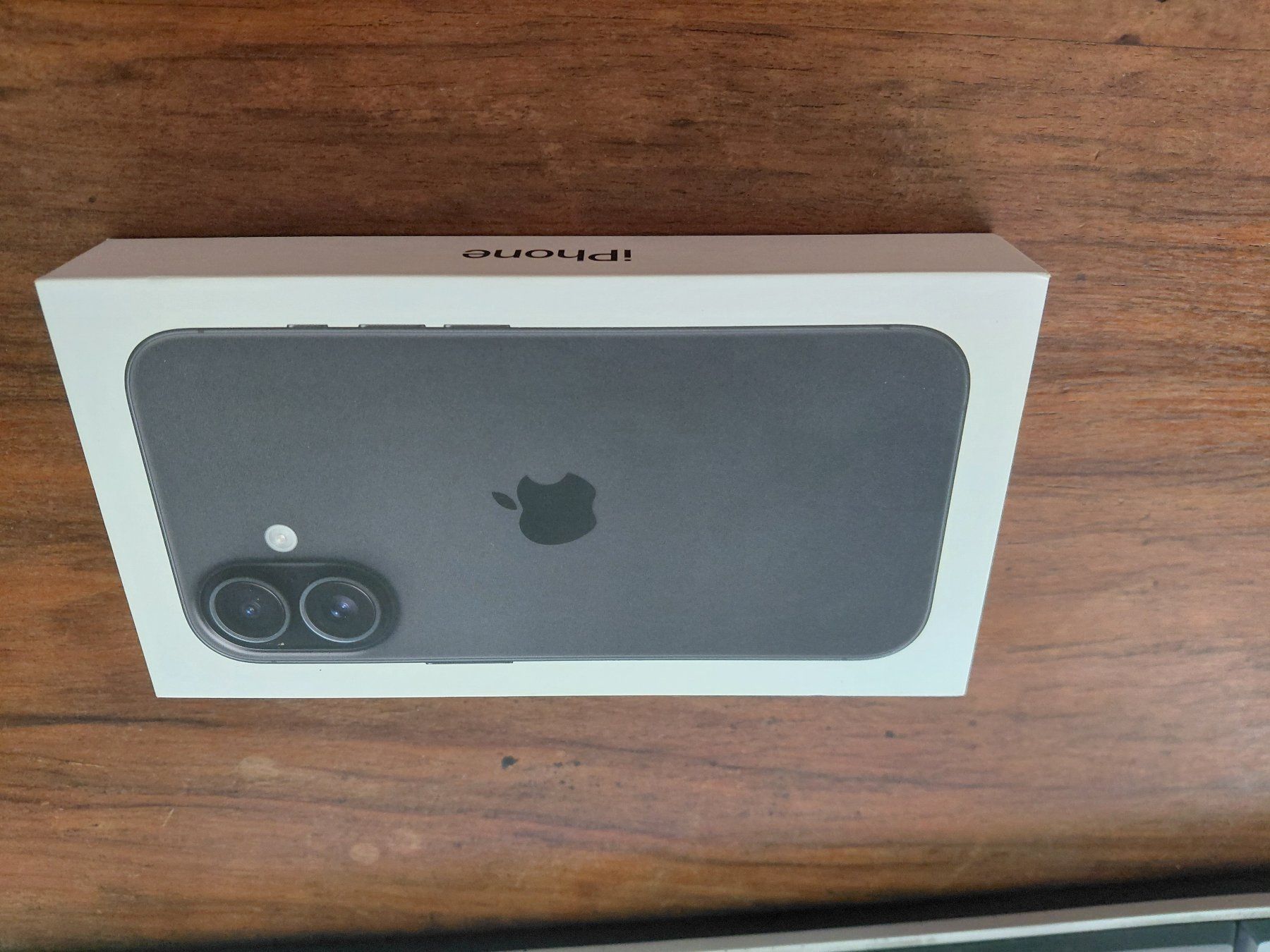 Apple Handys / Smartphones: IPhone 16  128GB Schwarz – Neu und originalverpackt aus Oftringen von Special 1