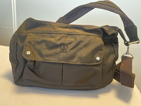 Bogner Handtasche in trendigem Braun