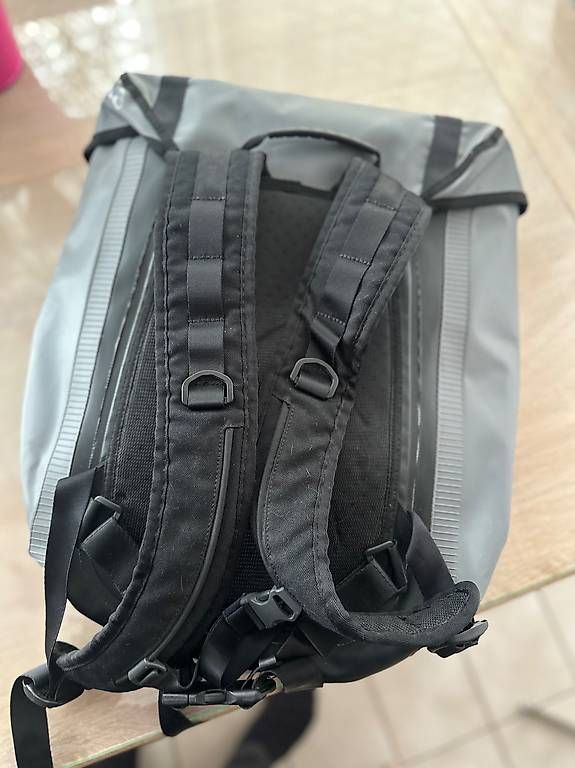 Zaini: Sac à dos FeelFree étanche – Nuovo (secondo la descrizione) da Petit-Lancy venduto da gnc_l2xq 1