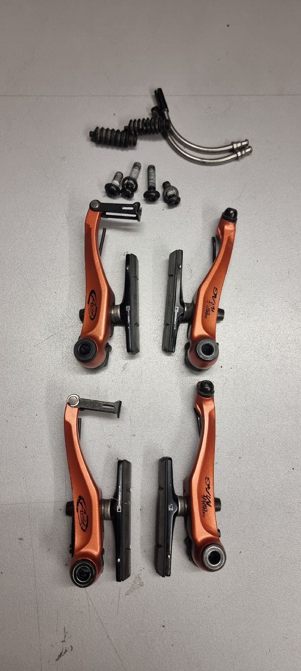Avid Ersatzteile: Avid Single Digit Mag V-Brake  – Gebraucht aus Seon von Stibinio
