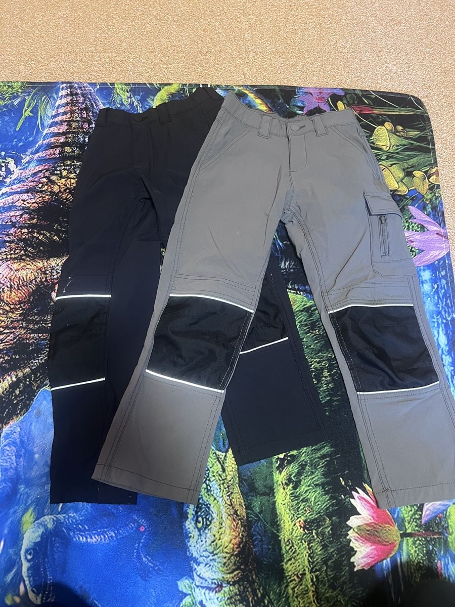 Lotti & Set di vestiti: Arbeit Hose Set 122-128 – Usato da S.Bernardino venduto da BarettaA 2