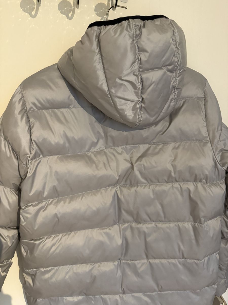 Pepe Jeans Jacken: Pepe Jeans Daunenjacke, silber, Grösse 164 – Gebraucht aus Thun von Vesna27 2
