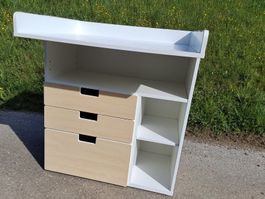 Ikea Wickeltisch mit Schubladen