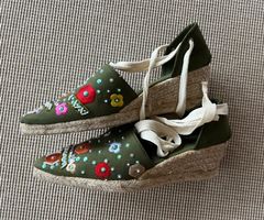 Originelle Espadrillen (Sandalen) mit Absatz Gr. 39