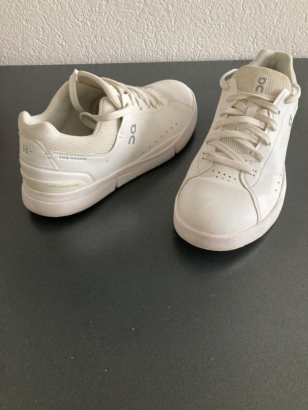 On Scarpe da uomo: ON Schuhe The Roger – Usato da Gossau SG venduto da tam_nk8y
