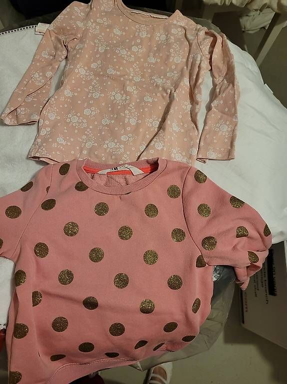 Lotti & Set di vestiti: Kleiderpaket Gr. 86/92, über 70 Teile  – Usato da Fällanden venduto da vickita1 3