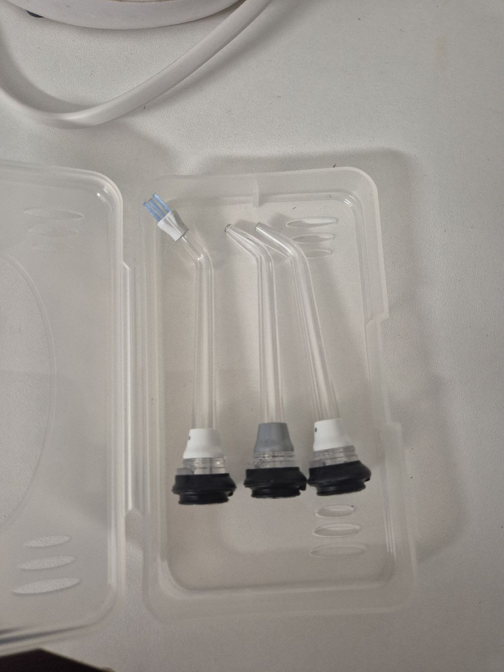 Cura dei denti: Waterpick Waterfloss machine – Usato da Basel venduto da Elena_02 3