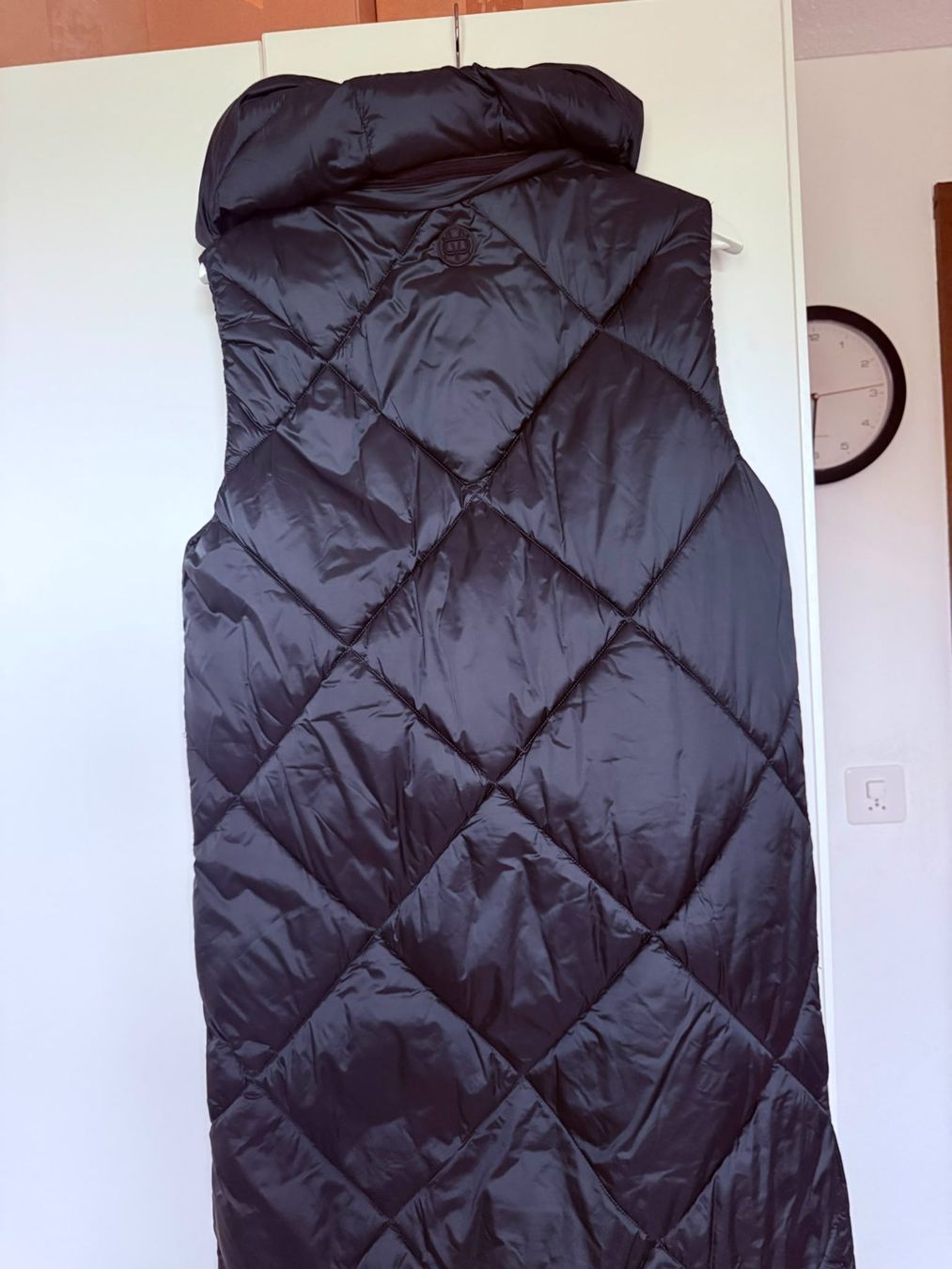 Cos Gilets & Westen: Winterweste – Gebraucht aus Lutzenberg von elb_tq62 1