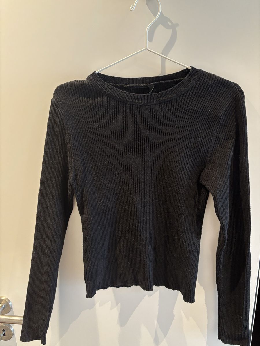 Pullover & Sweatshirts: Lang aem – Gebraucht aus Winterthur von Fabunzkel 1