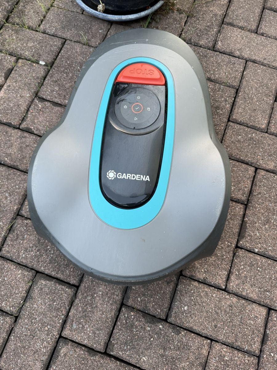 Gardena Tagliaerba: Gardena Mähroboter Sileno minimo 500 – Usato da Obfelden venduto da deisy2