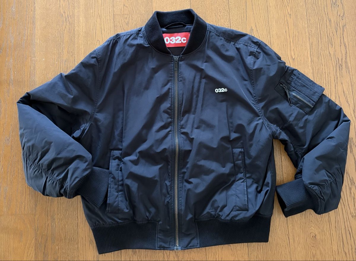 032C Giacche: 032c Bomberjacke Schwarz – Usato da Künten venduto da scoobydoo1312