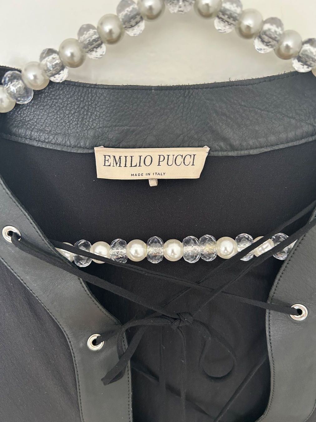Emilio Pucci Blusen: Emilio Pucci Seidenbluse  Gr.40 – Gebraucht aus Horn von Resvi 2
