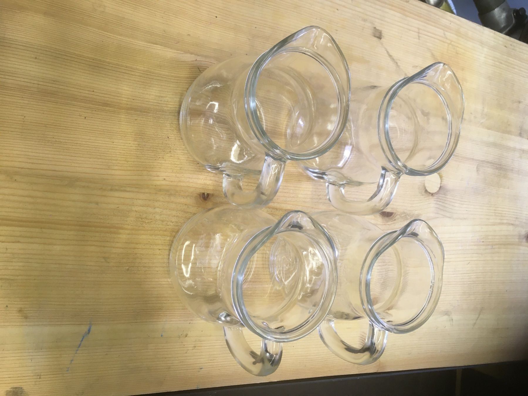 Karaffen: 4 Caraffe à 0,5 lt – Gebraucht aus Lohn-Ammannsegg von SCAC