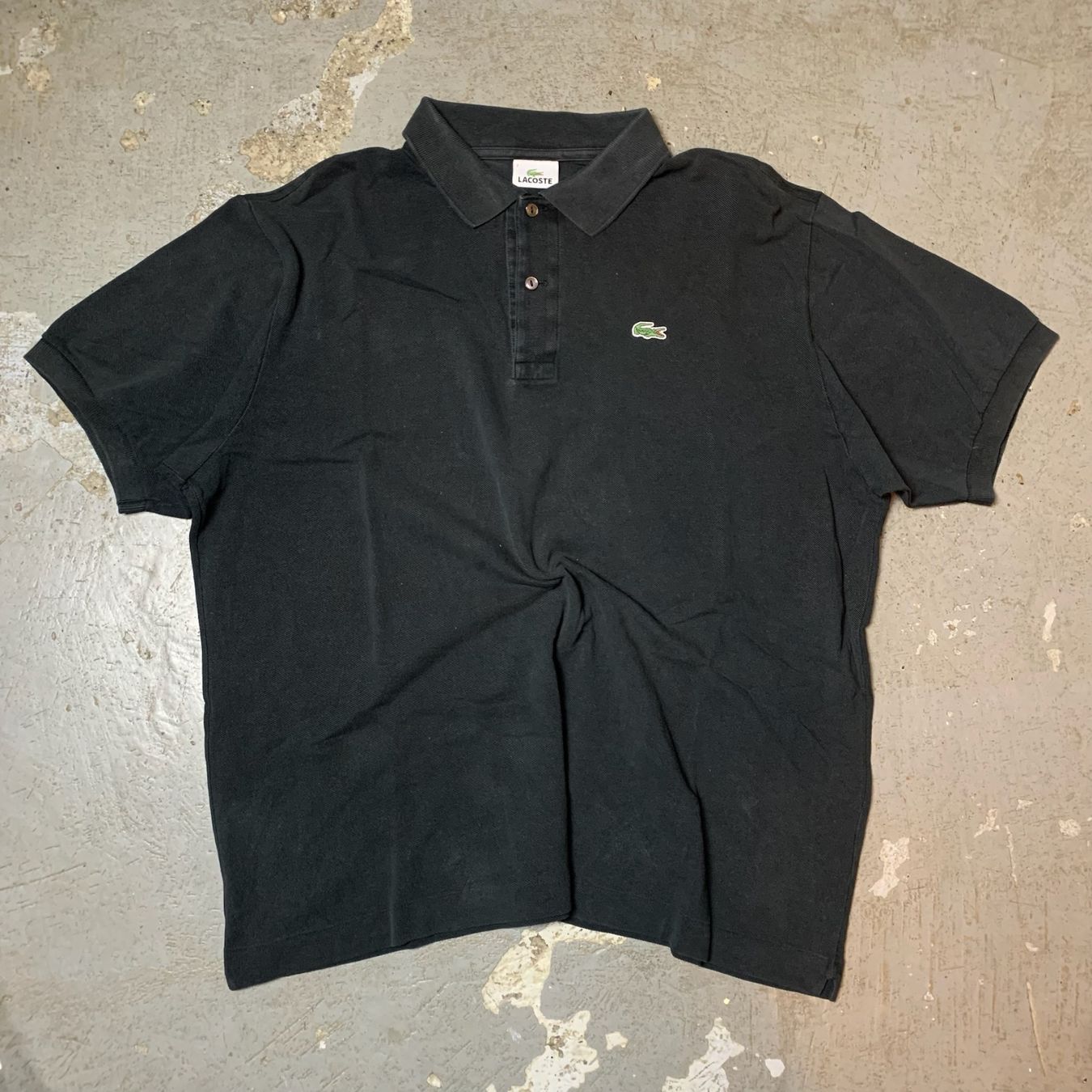 Polo-Shirts: Schwarzes Lacoste Polo XL – Gebraucht aus St. Gallen von ale_7yby
