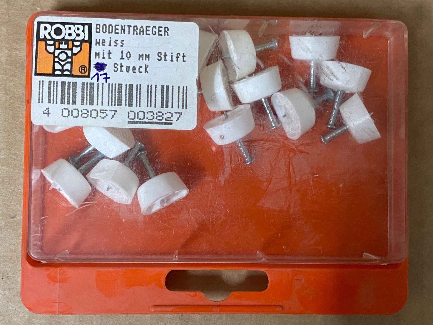 Eisenwaren: Bodenträger weiss mit 10mm Stift 17 Stk. – Gebraucht aus Eschlikon TG von 1.-