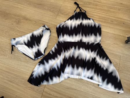 Badekleid Gr. L  neu, sommerlicher Look für Pool & Meer 🤩