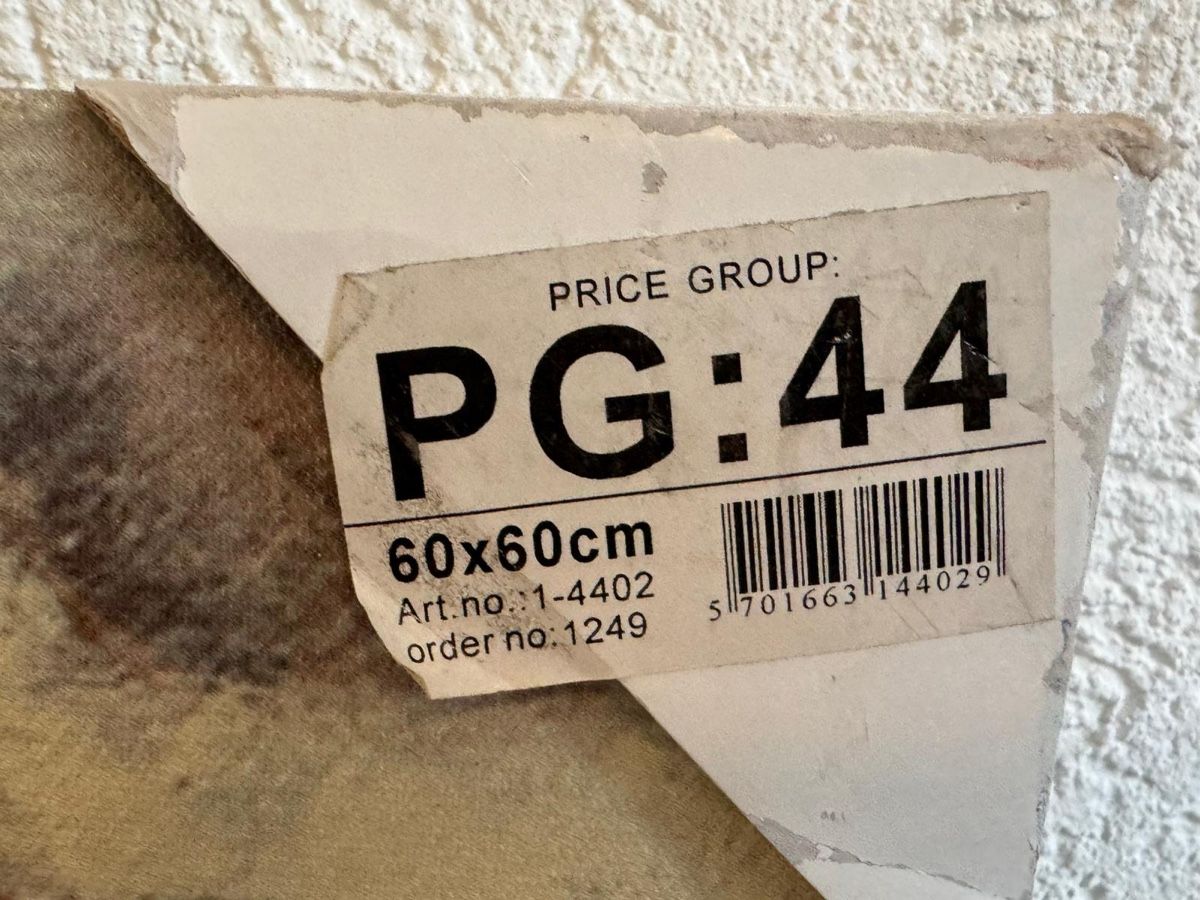 Poster & Bilder: Bild 60x60 – Neu und originalverpackt aus Brüttisellen von business_peter 1
